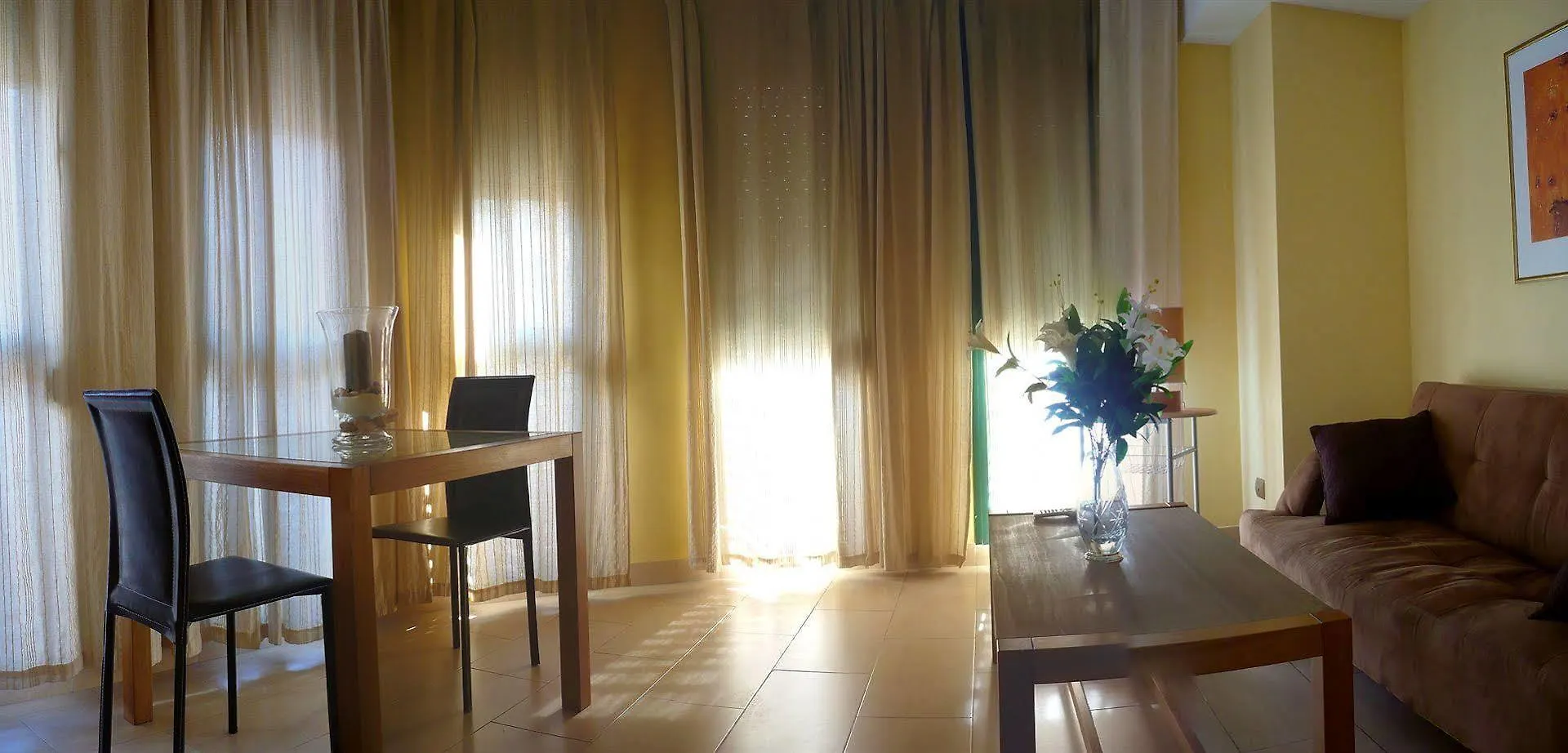 Apartment Apartamentos Suites Oficentro Malaga